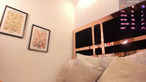 Snapshot of katherinn_gomezz chatting on 11.05.25 Katherin online show from 11.05.25