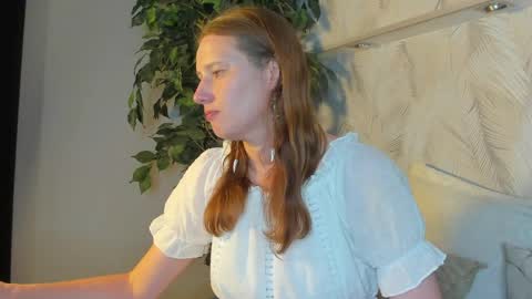 Snapshot of kathrine_meye chatting on 06.05.26 Katy online show from 06.05.26
