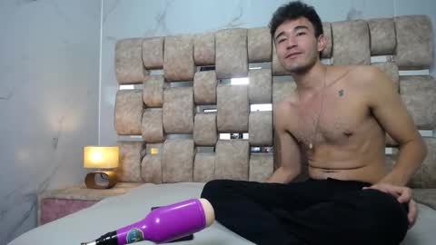 Kaht y Aiden online show from 02.11.26