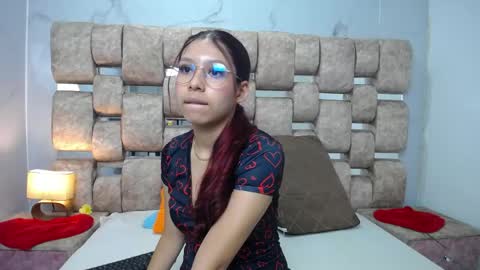 Snapshot of kathyaiden chatting on 04.23.26 Kaht y Aiden online show from 04.23.26
