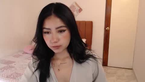 Snapshot of kathyrose_ chatting on 10.30.25 Kathy online show from 10.30.25