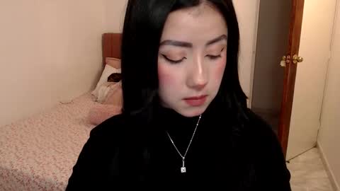 Snapshot of kathyrose_ chatting on 11.26.25 Kathy online show from 11.26.25