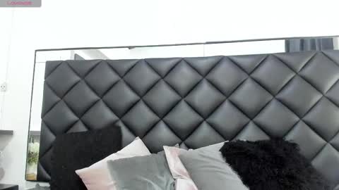 Snapshot of kathysmith18 chatting on 03.10.25 kathy smith online show from 03.10.25