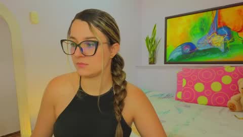 Snapshot of katia_foxx chatting on 05.21.26 Khaterine online show from 05.21.26