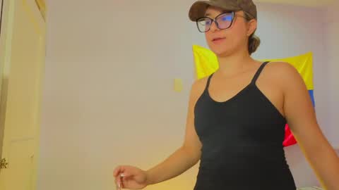 Snapshot of katia_foxx chatting on 05.25.26 Khaterine online show from 05.25.26