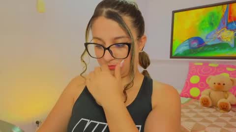 Snapshot of katia_foxx chatting on 05.26.26 Khaterine online show from 05.26.26