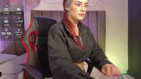 Snapshot of katia_lynn chatting on 11.13.25 Katia online show from 11.13.25