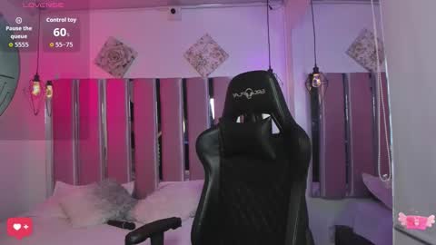 KATIA  online show from 11.17.25