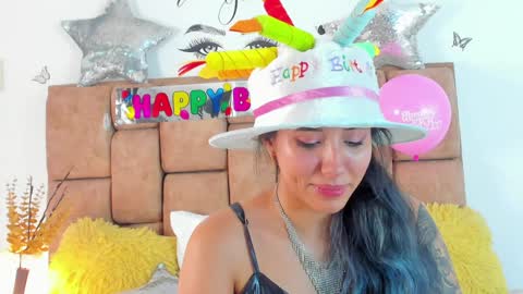 Katia Cuper  online show from 01.13.25