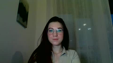 katie_foxi online show from 01.14.25