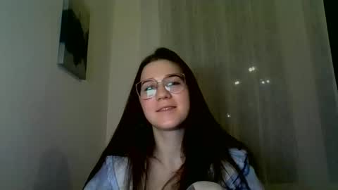 katie_foxi online show from 01.15.25