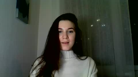 katie_foxi online show from 01.17.25