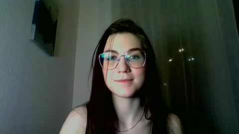 katie_foxi online show from 01.23.25