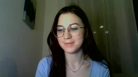 katie_foxi online show from 02.28.25