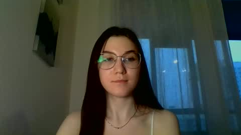 katie_foxi online show from 03.05.25