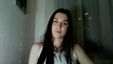 katie_foxi online show from 03.10.26