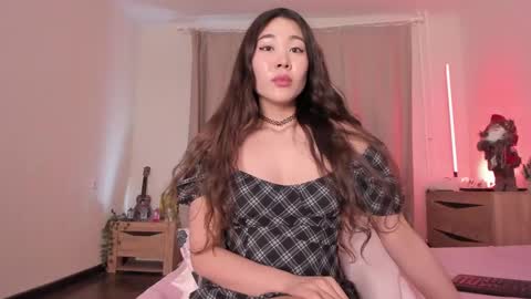 Kate online show from 12.25.24