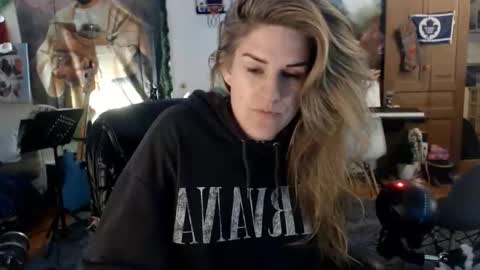 Katie online show from 03.25.26