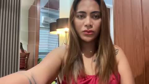 Snapshot of katiefrox_ chatting on 09.22.25 katiefrox online show from 09.22.25