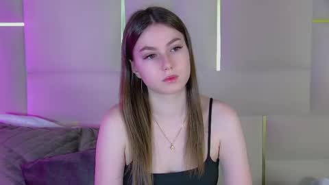 katiereeves online show from 02.06.26