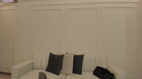 Snapshot of katiestonne chatting on 02.20.26 Kate Stonne online show from 02.20.26