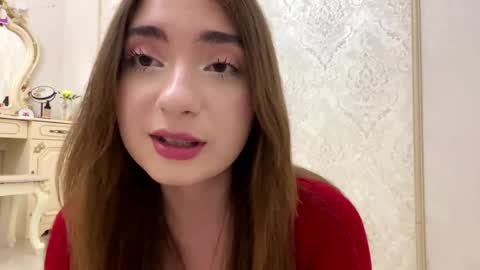 Snapshot of katinaflatau chatting on 06.01.26 Rosie online show from 06.01.26