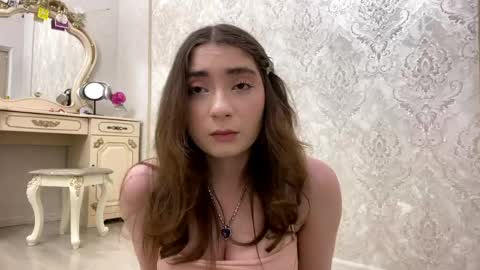 Snapshot of katinaflatau chatting on 06.09.26 Rosie online show from 06.09.26