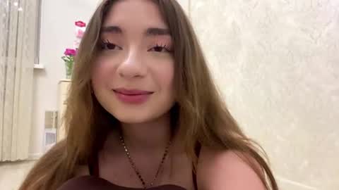 Snapshot of katinaflatau chatting on 06.29.26 Rosie online show from 06.29.26