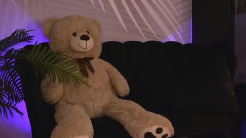 KatJolie online show from 02.20.26