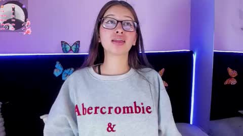 Snapshot of katniss_lovee_ chatting on 10.21.25 .... Katniss .... online show from 10.21.25