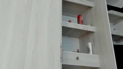 Kathrin online show from 02.28.25