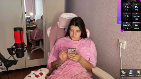   naked in pvt show 100 tk online show from 01.31.25