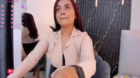 Snapshot of katrina_kaif_x chatting on 10.04.25 Keyla online show from 10.04.25