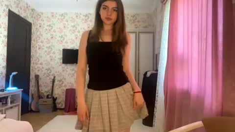Snapshot of kattiemichelson chatting on 06.23.26 Molly online show from 06.23.26