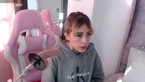Snapshot of katty_candyy chatting on 06.12.26 Katherine online show from 06.12.26