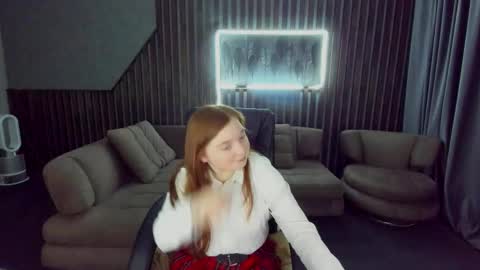 Snapshot of katty_rose8 chatting on 10.26.25 Katty online show from 10.26.25