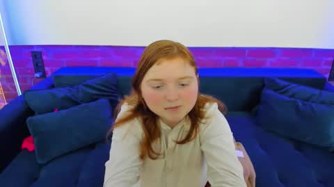 Snapshot of katty_rose8 chatting on 11.28.25 Katty online show from 11.28.25