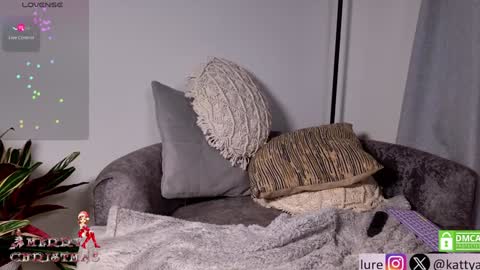 Snapshot of kattyallure chatting on 12.14.24 Katty online show from 12.14.24