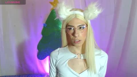 Snapshot of kattycat_ chatting on 12.15.25 kattycat_ online show from 12.15.25