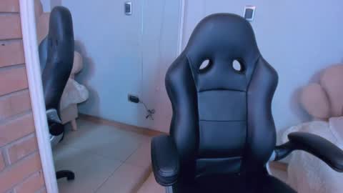 Snapshot of kattylilli chatting on 05.27.26 kattylilli online show from 05.27.26