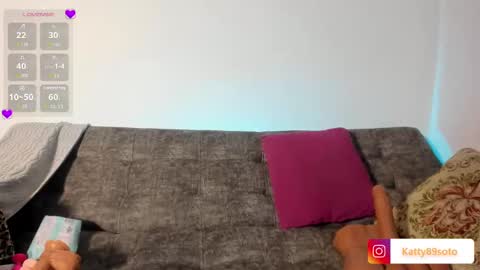 Snapshot of kattysoto chatting on 09.25.25 I m Katty online show from 09.25.25