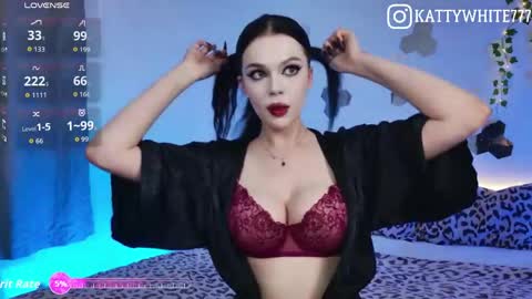 Snapshot of kattywhite777 chatting on 06.03.26 vacation until November 3 online show from 06.03.26