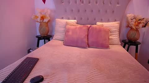 Katy Van online show from 02.08.25