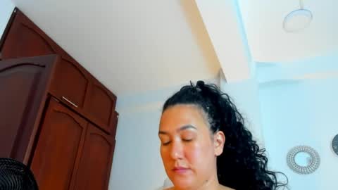 KATYAJHONSS online show from 04.14.26