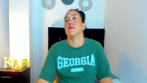 Snapshot of katyajhonss chatting on 04.21.26 KATYAJHONSS online show from 04.21.26
