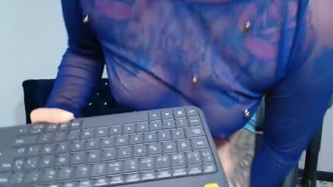 katyamonroe_ online show from 12.21.25