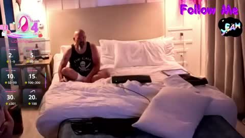 katycouple69 online show from 04.24.26