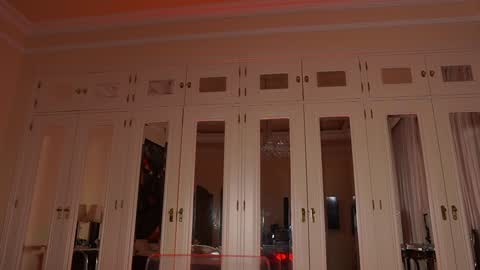 Snapshot of katyerave chatting on 01.18.25 Katyerave online show from 01.18.25