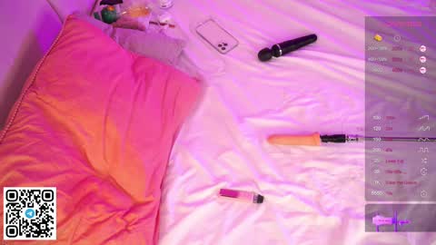 Snapshot of katymolly chatting on 02.14.25 Mia Lovense is active Private is Open online show from 02.14.25