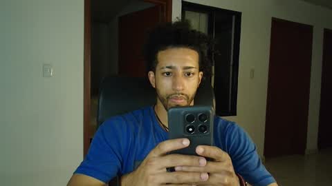 Snapshot of kaurilop chatting on 12.02.24 Kauri Lop online show from 12.02.24